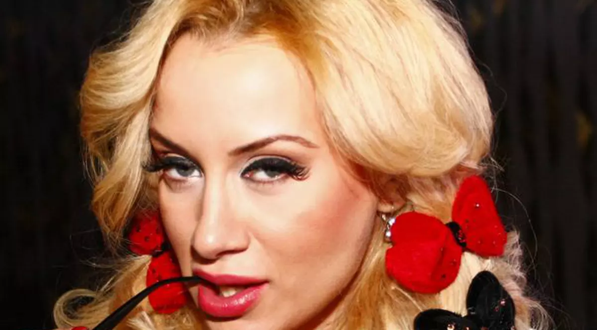 Fratele bolnav de SIDA al Simonei Traşcă e în închisoare