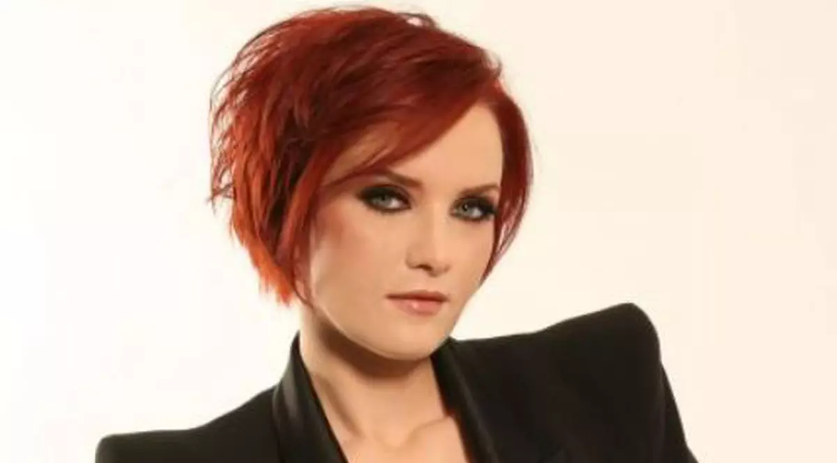 Ioana Maria Moldovan se bucură că a scăpat de 2012: "A fost un an cu LACRIMI şi DEZAMĂGIRI"