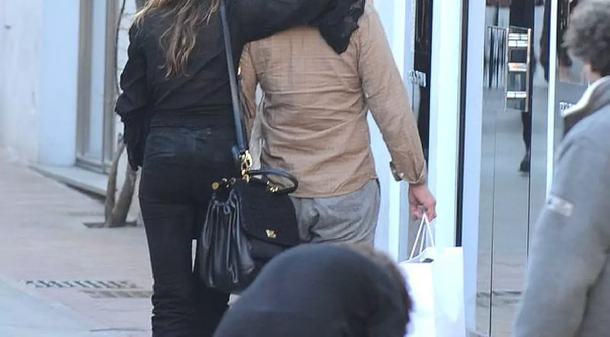 Mădălina Ghenea și Gerard Butler, mai îndrăgostiți ca niciodată, de Revelion | FOTO