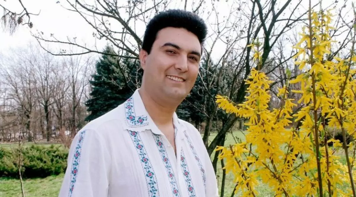 ADEVĂRATĂ TELENOVELĂ! Cântăreţul de muzică populară Constantin Măgureanu, DISPUTAT de fosta soţie. Vezi ce-i RĂSPUNDE ACTUALA soţie!