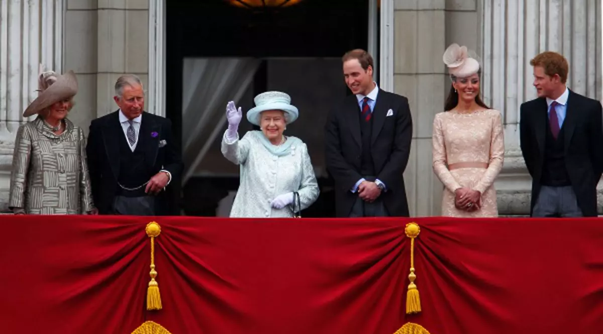 Ce DEZASTRU se poate abate asupra familiei regale din cauza SARCINII lui Kate Middleton: un divorţ şi multe secrete murdare