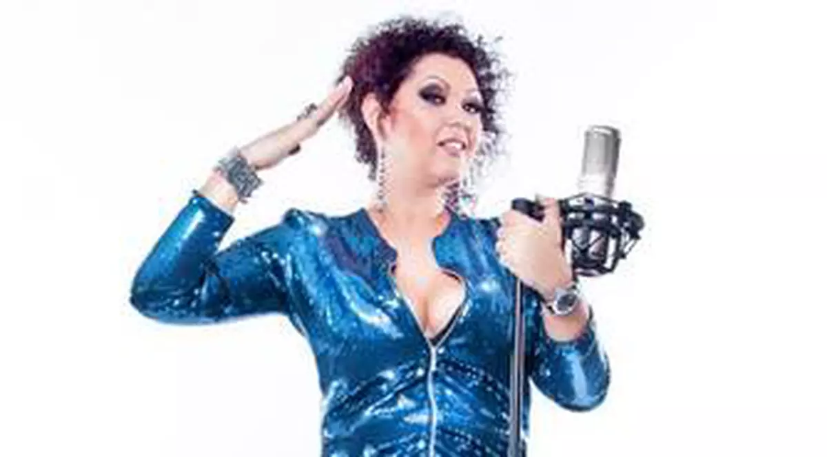 Minodora VREA LA MAXIM! Ce se ÎNTÂMPLĂ cu DIETA cântăreţei?