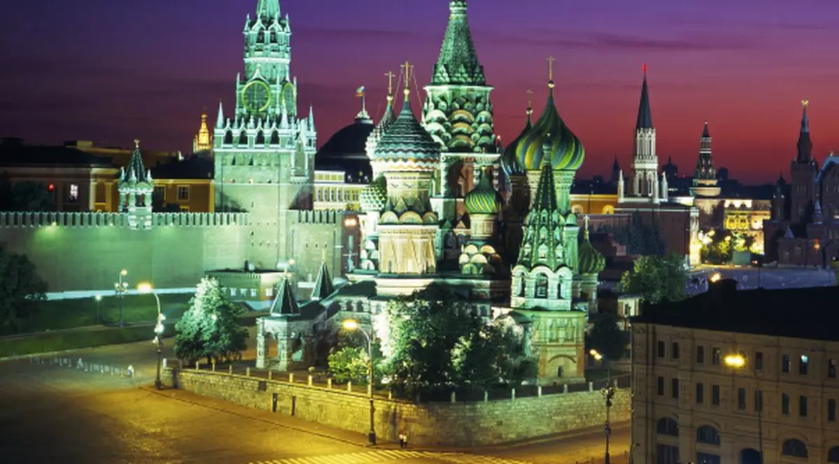 Cele mai scumpe destinaţii de vacanţă. Oraşul unde cazarea pe noapte costă peste 400 de euro