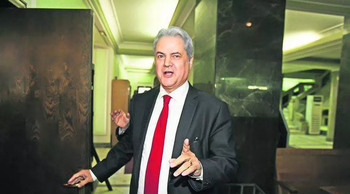 Cine l-a vizitat pe Adrian Năstase în prima zi anului, la Penitenciarul Jilava