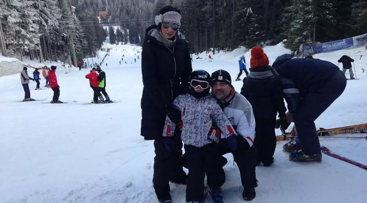 Dovada că Nicoleta Luciu și-a iertat soțul infidel. Uite-i cum se distrează la munte!