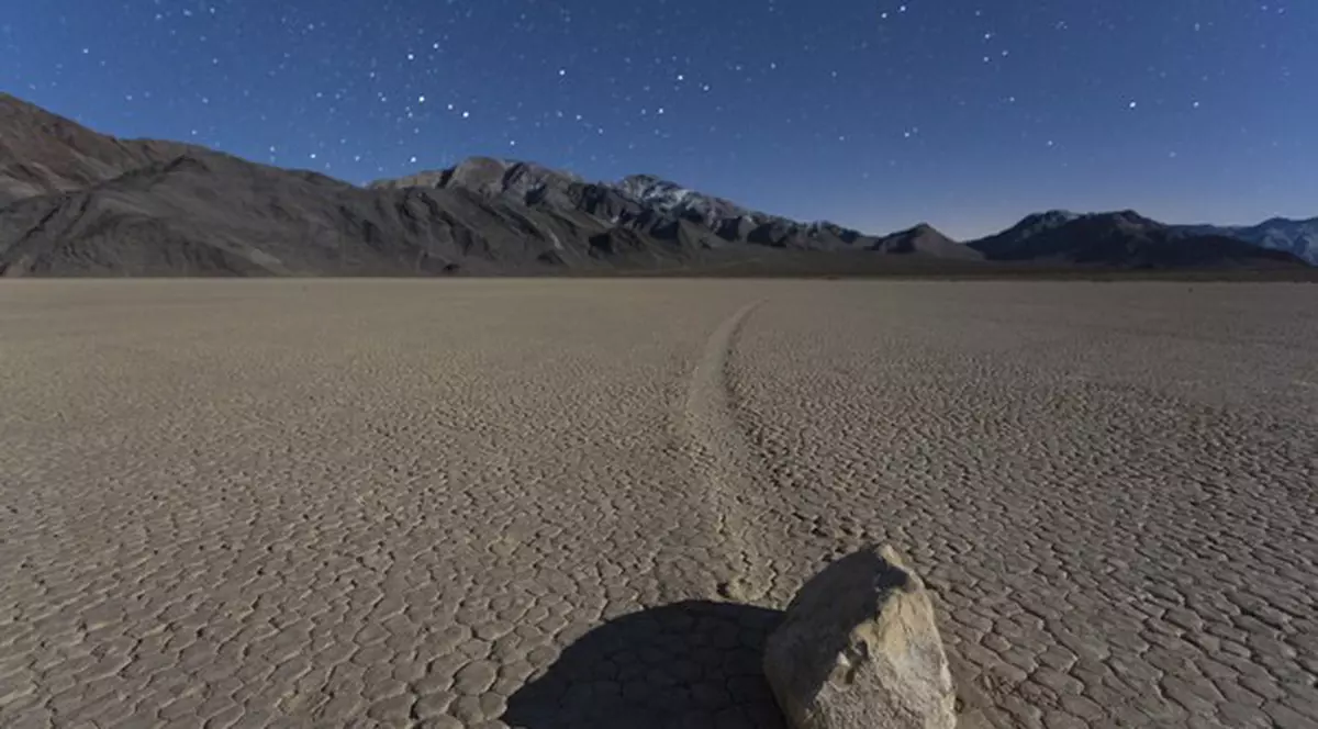 MISTERUL care îi lasă fără cuvinte pe cercetători! Ce se întâmplă în VALEA MORŢII! Foto