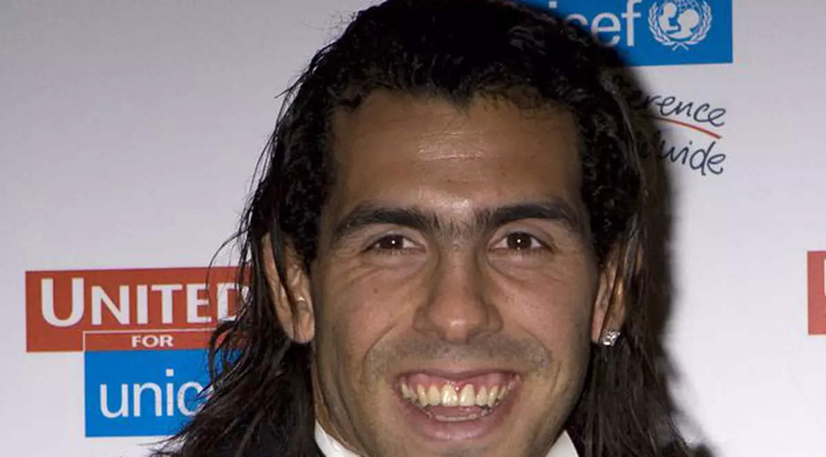 Carlos Tevez a rămas fără permis de conducere