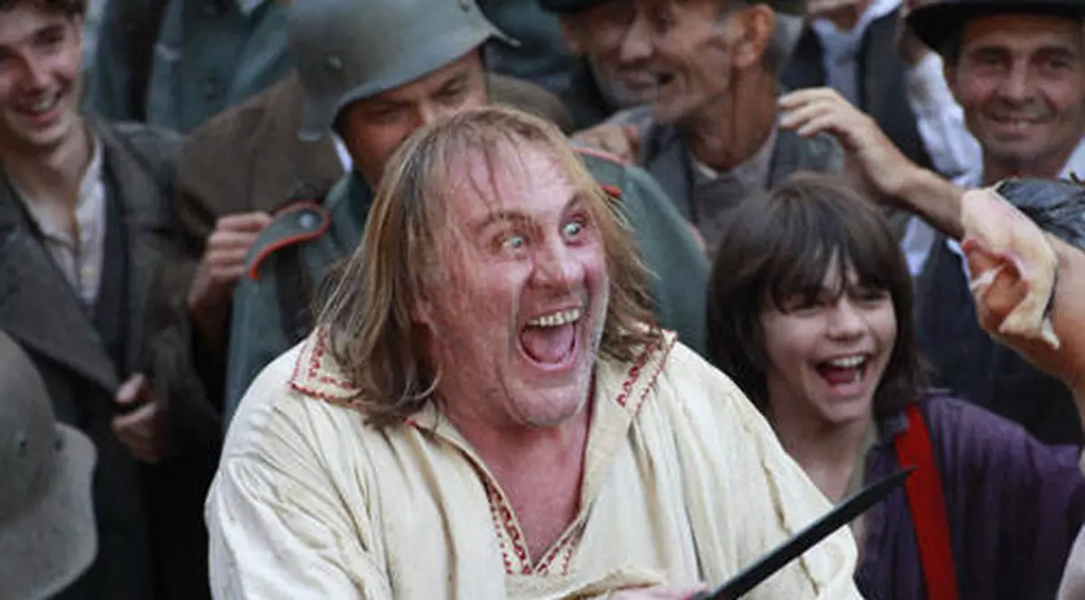 SCANDAL MONSTRU! Gerard Depardieu PROTESTEAZĂ pentru că filmului românesc în care joacă I S-A SCHIMBAT FINALUL!