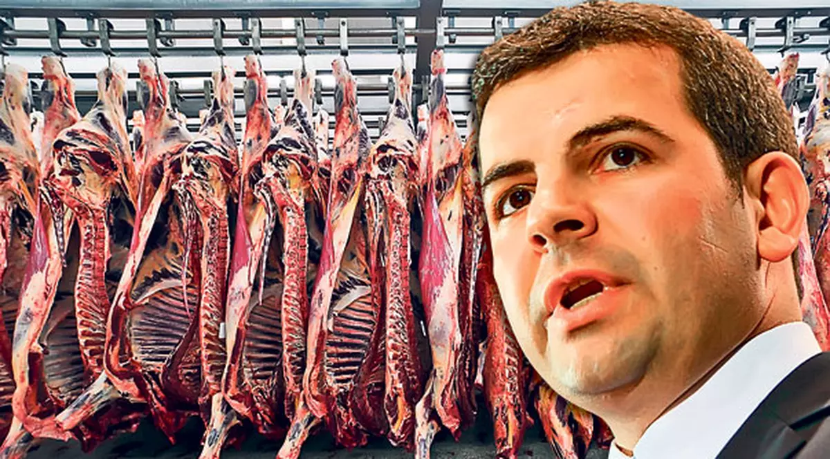 Carnea contaminată nu a plecat din abatoarele româneşti! Francezii sunt de vină, nu noi!