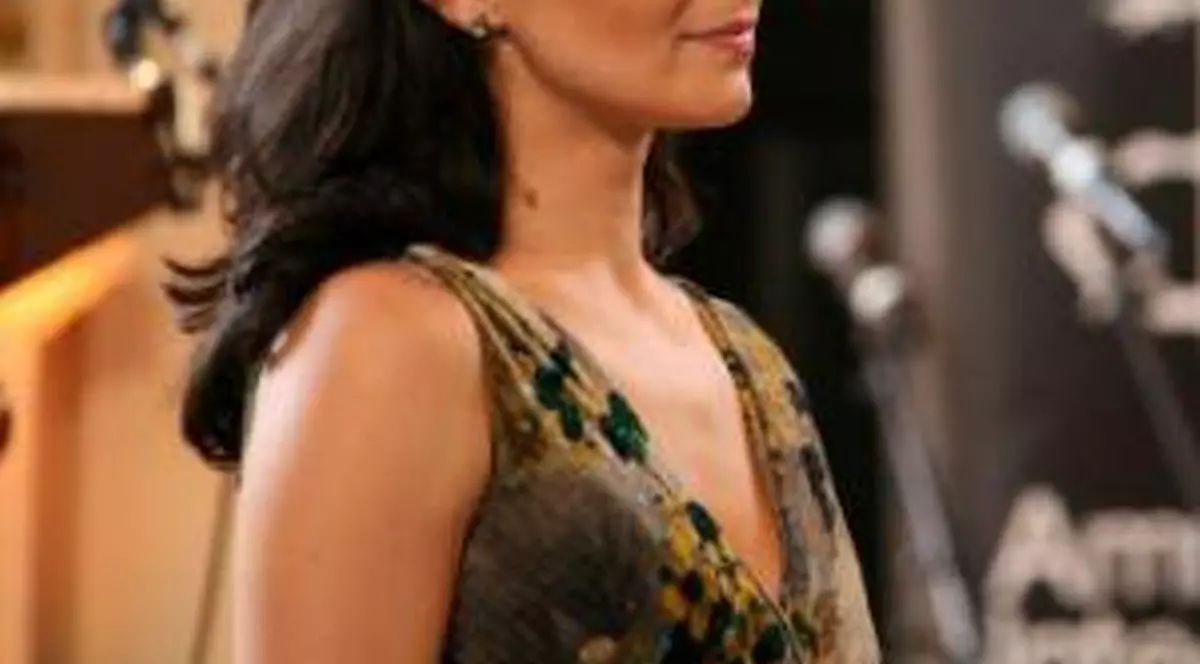 DRAMA unei soprane de origine română din Anglia: la un pas de ÎNCHISOARE din cauza unei ÎNŢELEGERI IMORALE făcute de TATĂL EI!