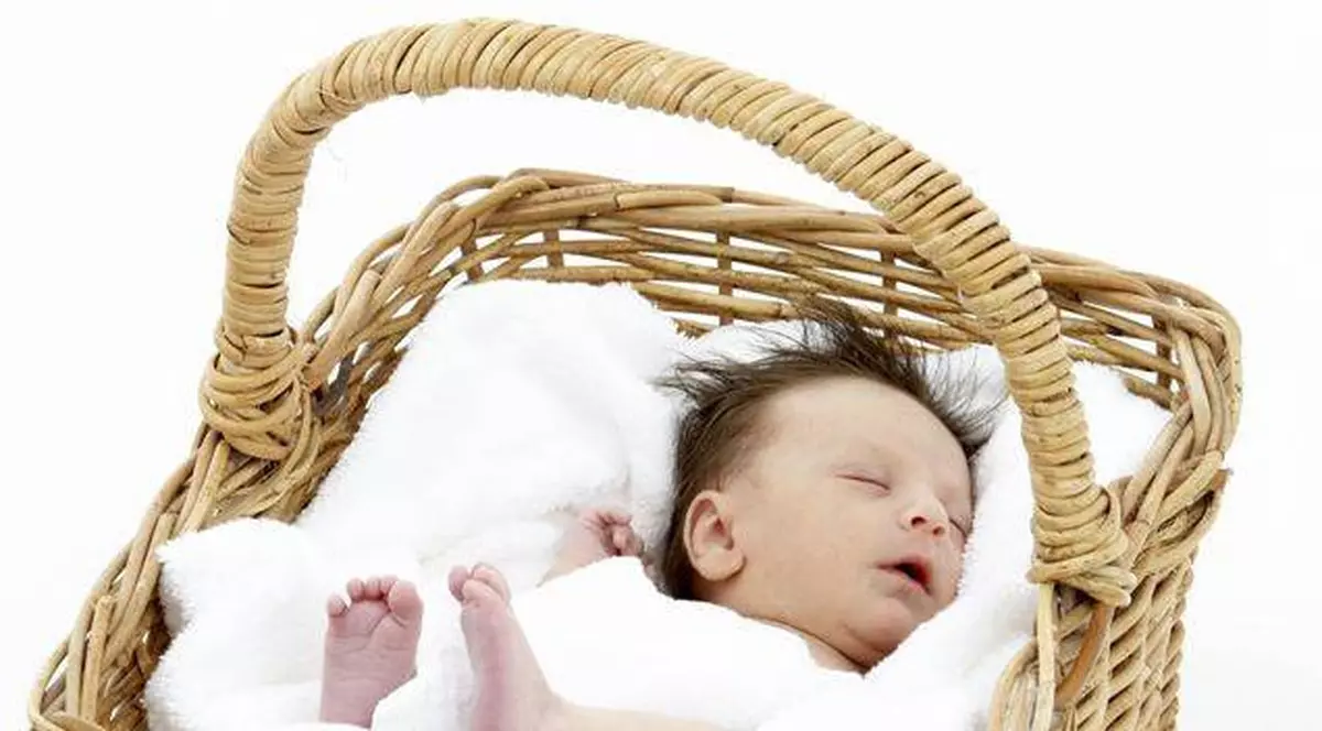 Studente românce donatoare de ovule pentru israelieni