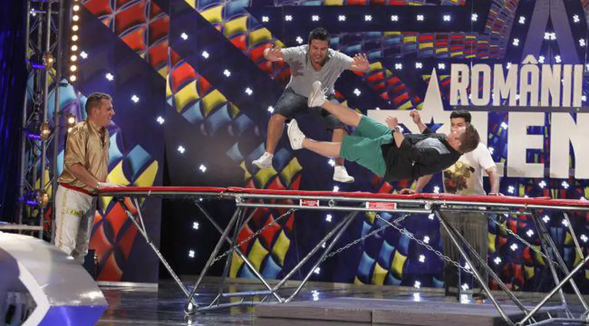 Pavel Bartoş s-a accidentat în timpul show-ului "Românii au talent" | FOTO
