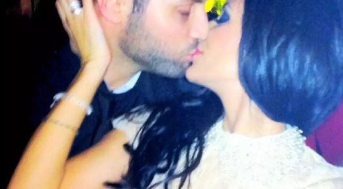 Celia și-a impresionat iubitul cu un mic-dejun romantic, de Valentine's Day. Uite cum a surprins-o el! | FOTO