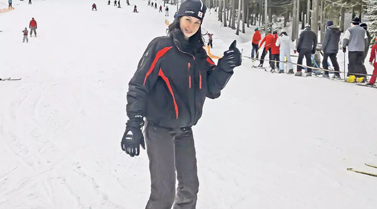 Nicoleta Luciu și-a dus de urgență silicoanele la control | EXCLUSIV