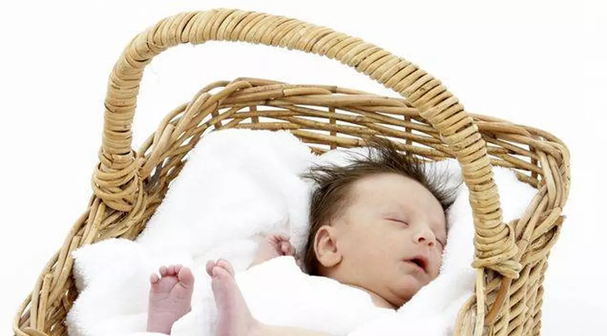 Un israelian şi o româncă, arestaţi pentru trafic cu ovule