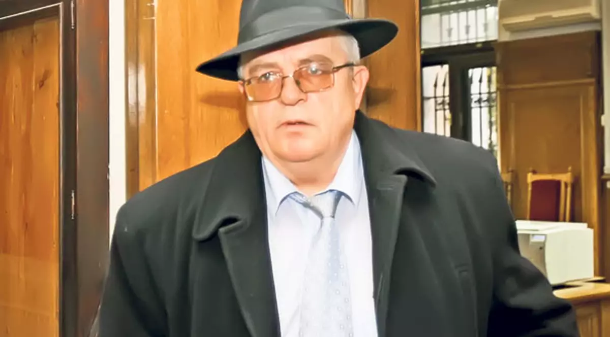 Foştii miniştri Remeş şi Mureşan vor face câte trei ani de puşcărie