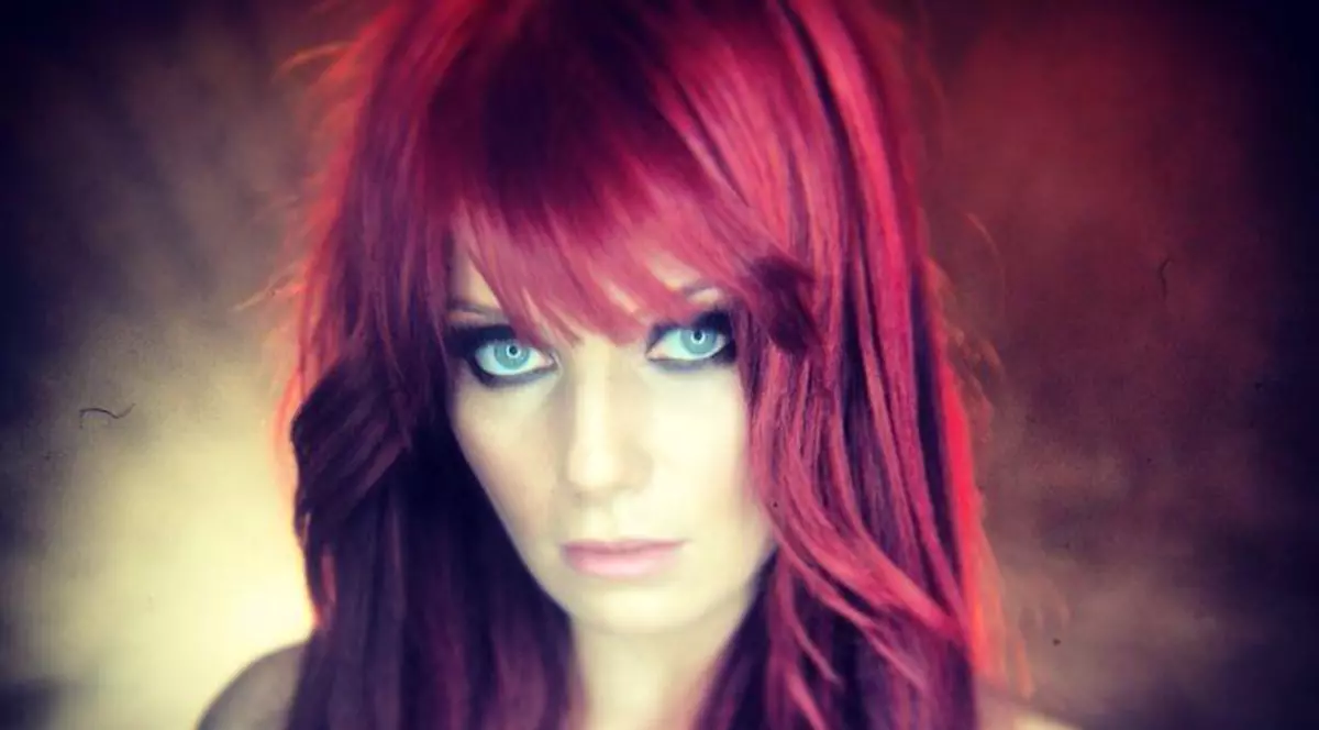 După divorţ, Sylvia şi-a găsit un nou iubit! Vezi ce PLANURI are cu el!