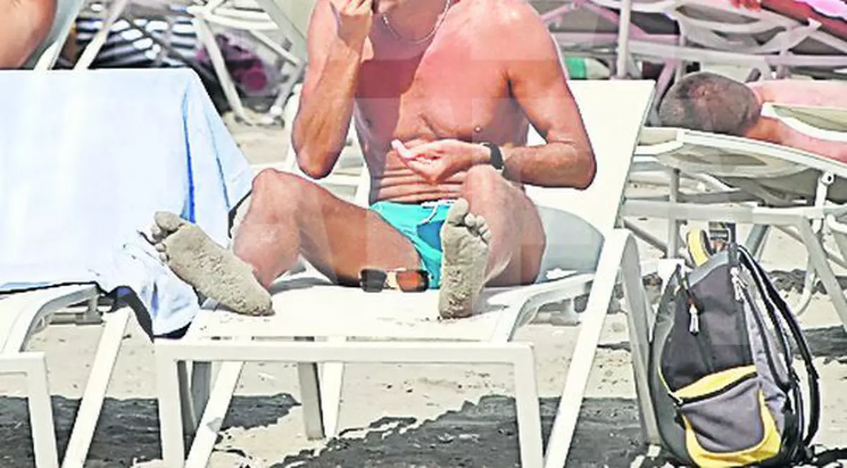 Radu Mazăre va purta "budigăi cu bretele" în clipul piesei dedicate staţiunii Mamaia