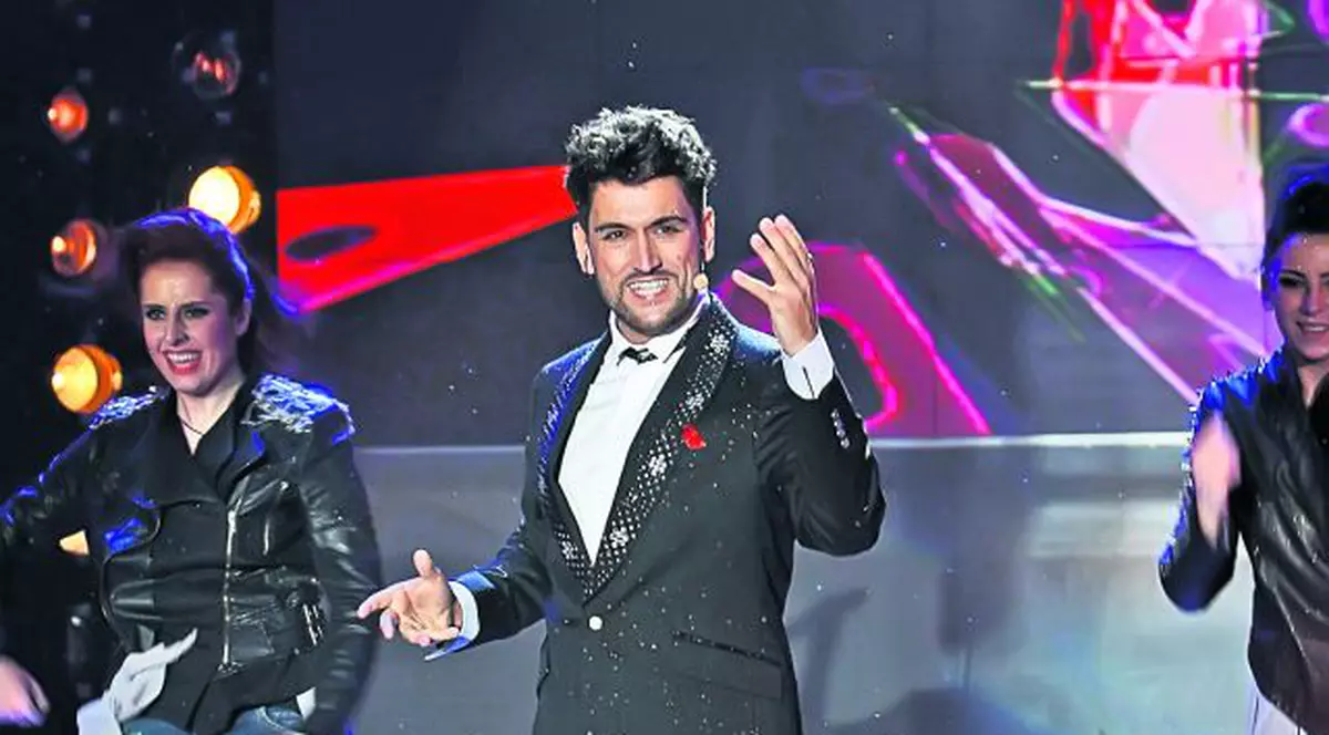 Ouatu se crede Cezar Împăratul - FOTO