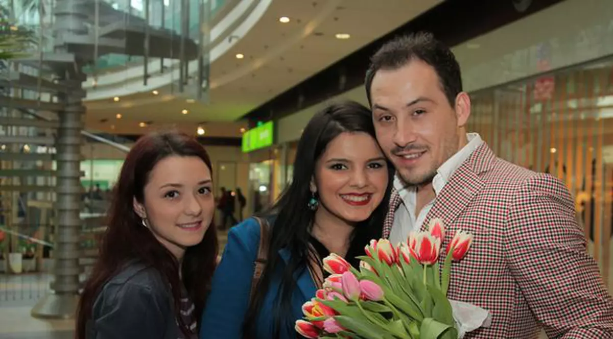 Ștefan Stan, Cabral și Buzdugan, înconjurați de femei, de 8 Martie. Vezi cum le-a cucerit! | FOTO