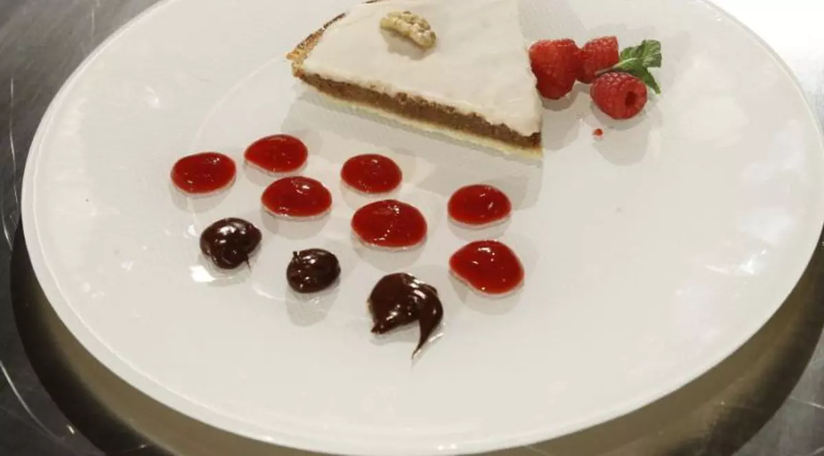 Iată reţeta unui DELICIOS DESERT care i-a făcut pe juraţii de la MasterCherf să exclame: "E DEMENŢIAL"! FOTO
