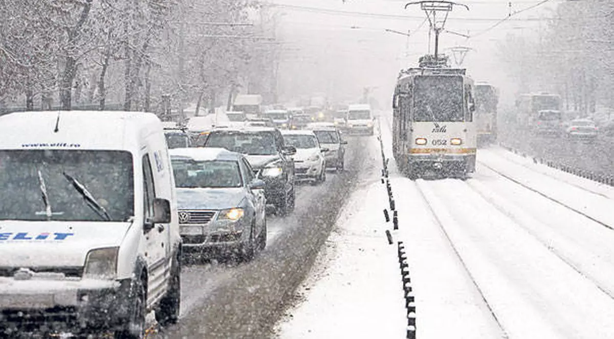 COD GALBEN de ninsori, viscol şi precipitaţii abundente în toată ţara