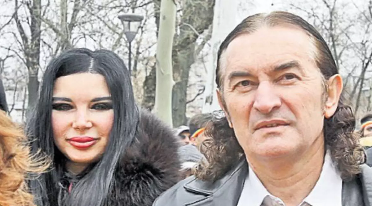 «Luceafărul huilei» vrea să fie tată?