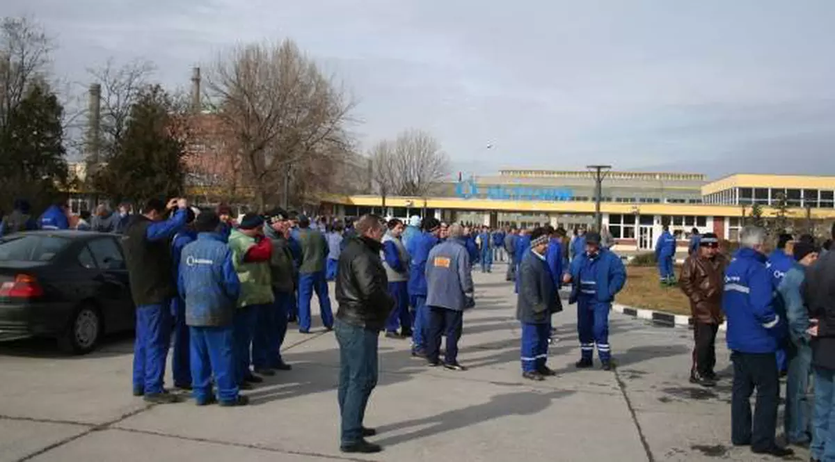 1.200 de concedieri la combinatul Oltchim