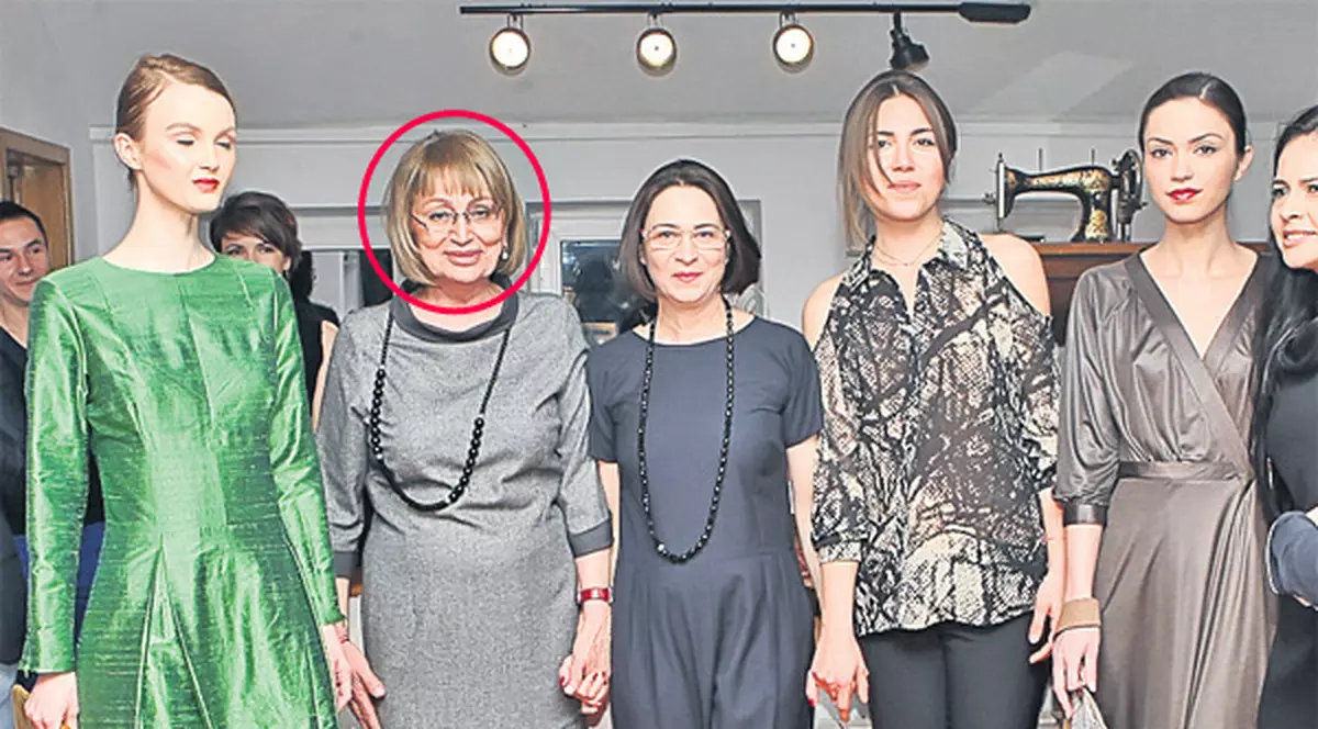 Gabi, soţia regretatului Gheorghe Dinică, şi-a lansat colecţia de haine: «Dacă ar mai fi trăit, ar fi fost tare mândru de mine»