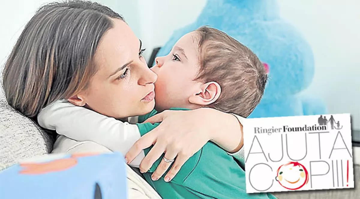 Alex a fost operat în SUA! Băieţelul cu paralizie cerebrală a primit propriile celule stem