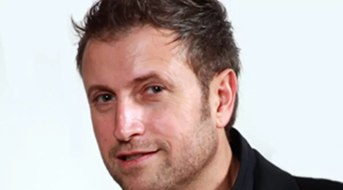 "Poate să fie hâdă, urâtă, strâmbă, eu oricum o iubesc" Cui crezi că i-a făcut Cătălin Botezatu această DECLARAŢIE de DRAGOSTE?