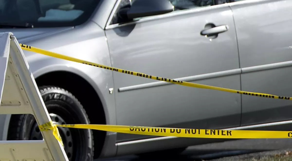 POZĂ MACABRĂ găsită în telefonul băiatului care şi-a ucis mama