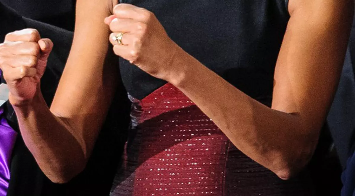 DEZVĂLUIRI INCREDIBILE de la Casa Albă: Michelle Obama este EXTREM DE GELOASĂ. Iată ce SCENE îi face preşedintelui Americii!