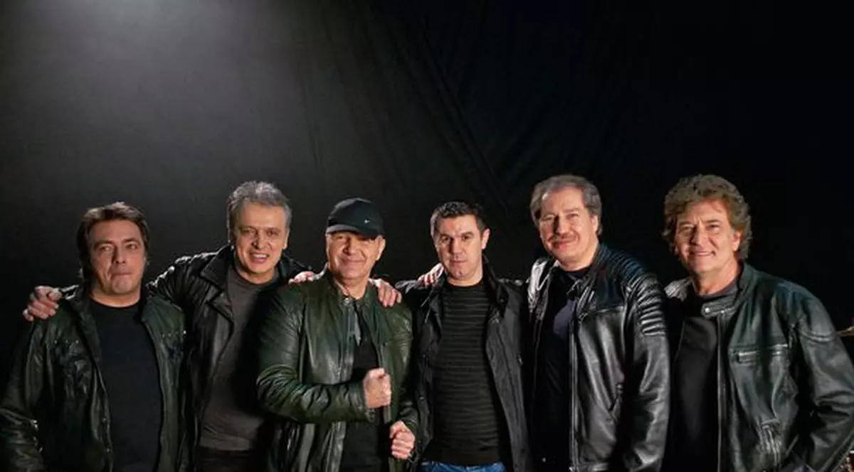 Holograf a revenit în forță! Trupa a filmat videoclipul piesei "Dacă noi ne iubim" | FOTO