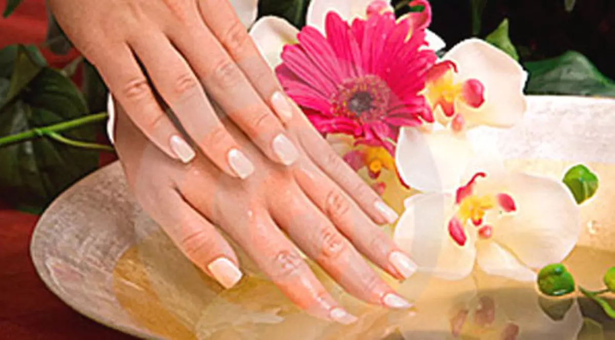 Cele mai bune măști de primăvară pentru mâini