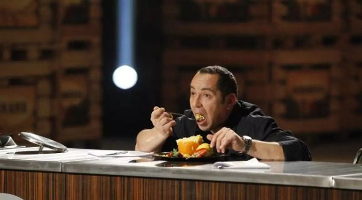 ORICE pentru UN ŞORŢ la MasterChef! Iată ce a putut să mânânce un concurent pentru a CONVINGE JURAŢII!