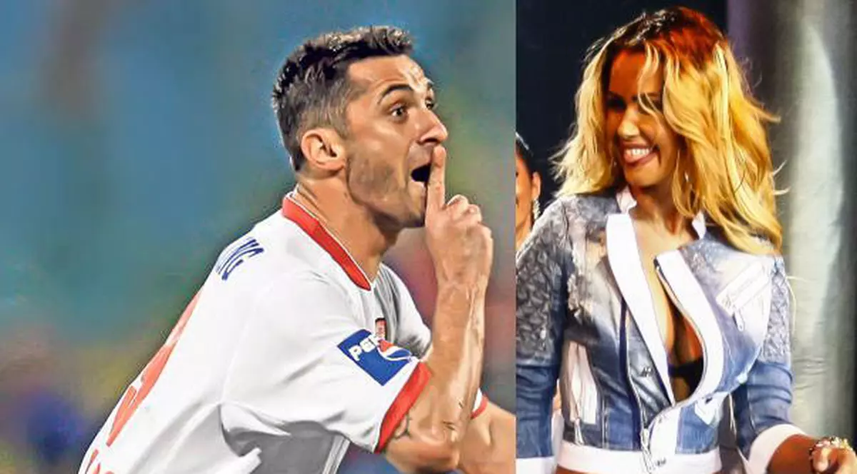 Oana Zăvoranu recunoaște că s-a iubit cu Claudiu Niculescu: "E un om deosebit, manierat și cald!"