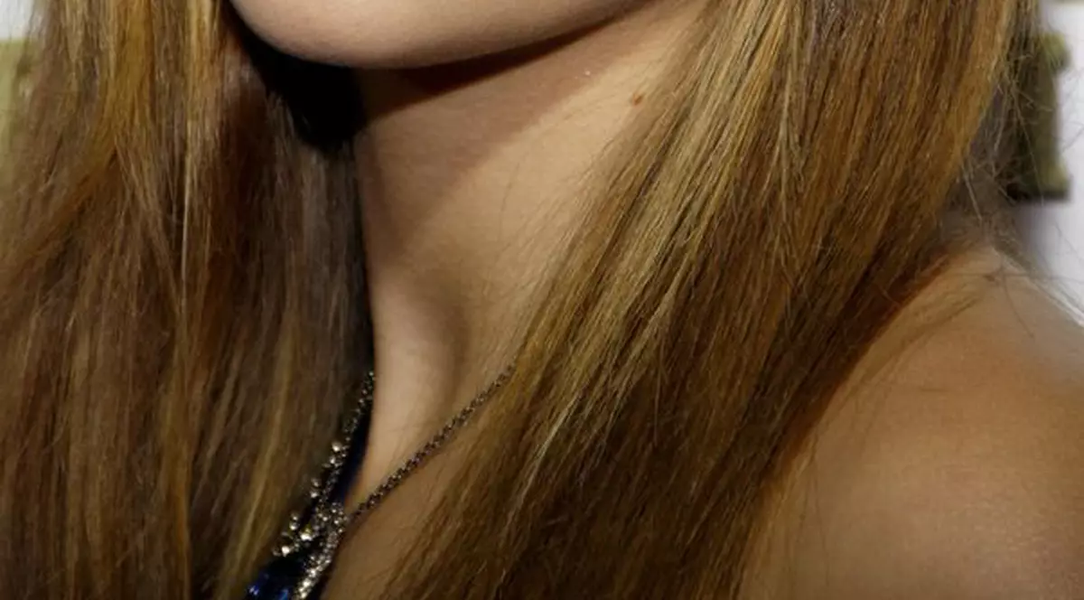 SCANDAL ÎN FAMILIA LUI MICHAEL JACKSON. Paris, frumoasa fiică a megastarului, ÎNNEBUNITĂ de INVIDIE după succesul fratelui ei