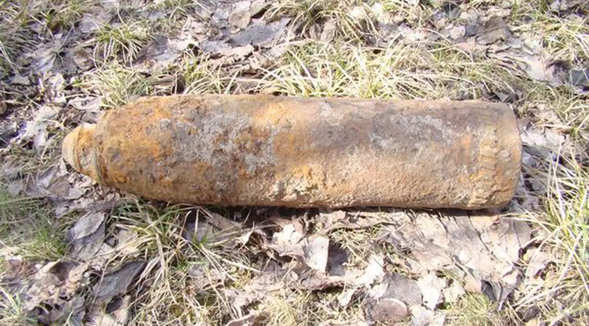 A urcat proiectilul în căruţă şi a plecat acasă