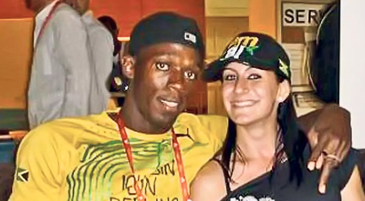 Sprintera Andreea Ogrăzeanu e prietenă cu «Fulgerul» Usain Bolt