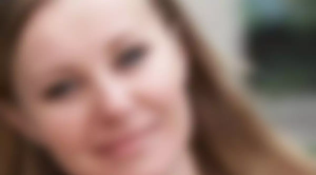 "Când eram însărcinată, aveam o poftă nebună de FILME pentru ADULȚI". Află ce vedetă își făcea de cap când soțul dormea!