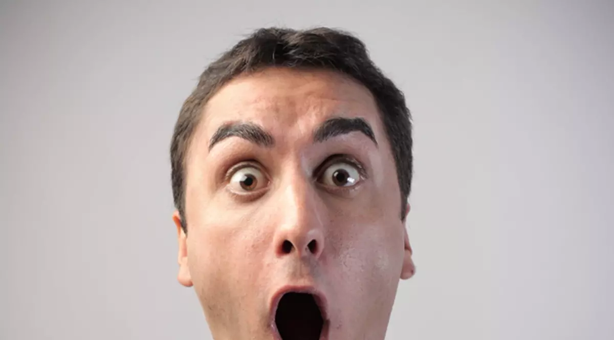 Cel mai scump tricou din lume costă cât un apartament din centrul Bucureştiului. Intră să vezi cât valorează!