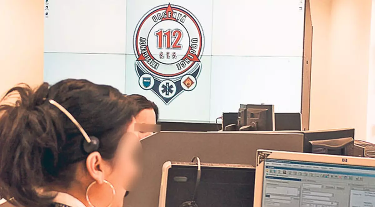 HALUCINANT! A sunat la 112 să RECLAME O BĂTAIE, iar RĂSPUNSUL A FOST: "Distracţie plăcută în continuare"