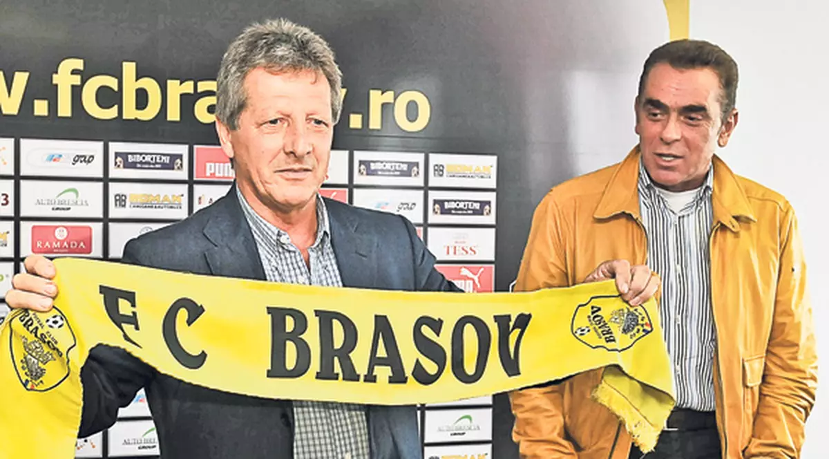 Două antrenamente = 50.000 de euro! Braşov, obligat de TAS să-i plătească o sumă mare lui Giuseppe Materazzi