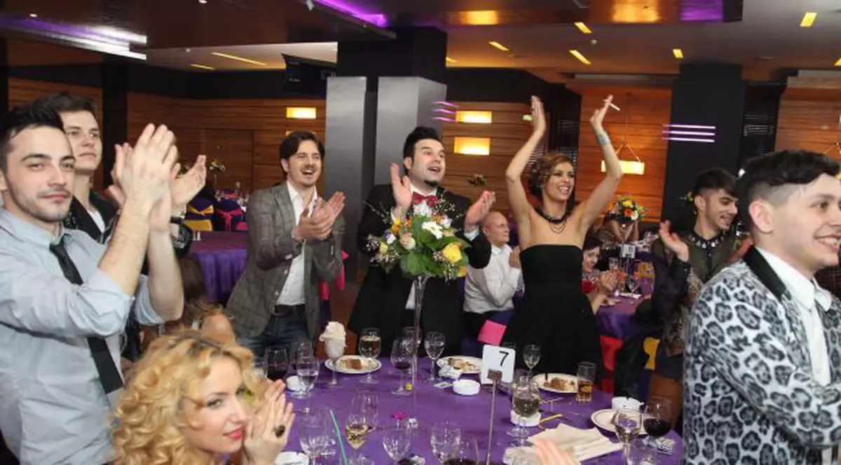 Botezul fetiţei lui Mihai Petre a fost pe mâna concurenţilor emisiunii "MasterChef"