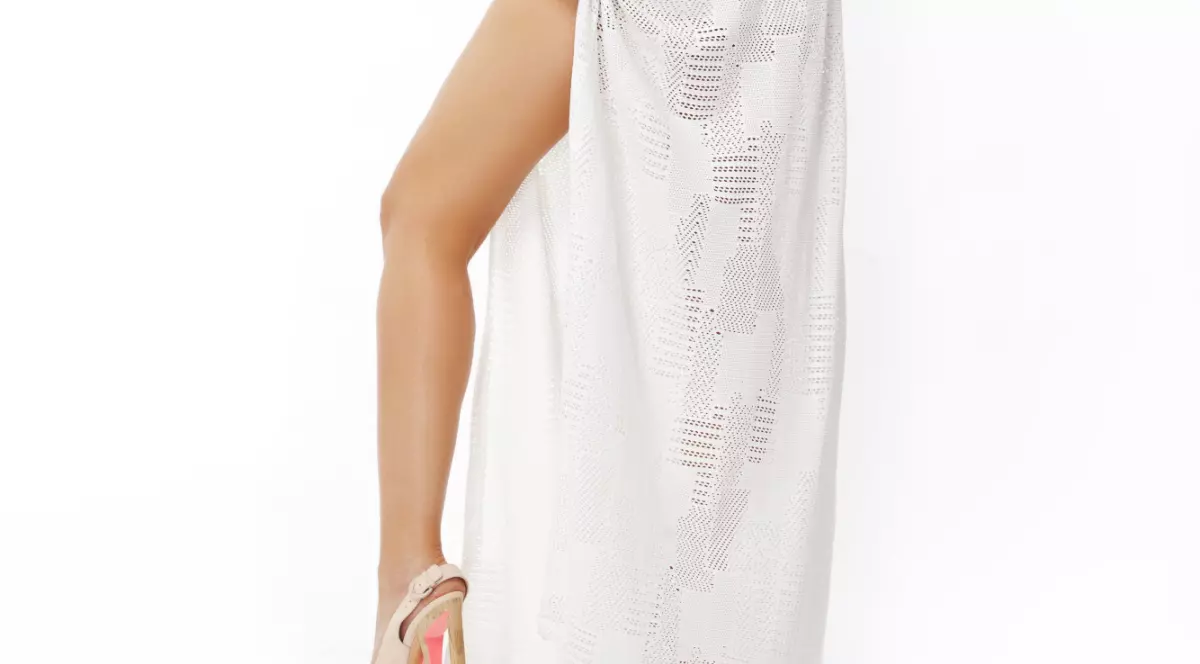 Andreea Bălan a schimbat peste 50 de ţinute în 10 ore | FOTO