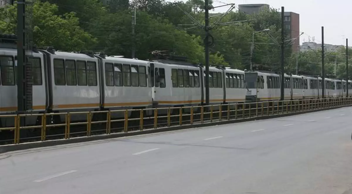 Circulaţia tramvaiului 41, blocată aproximativ două ore