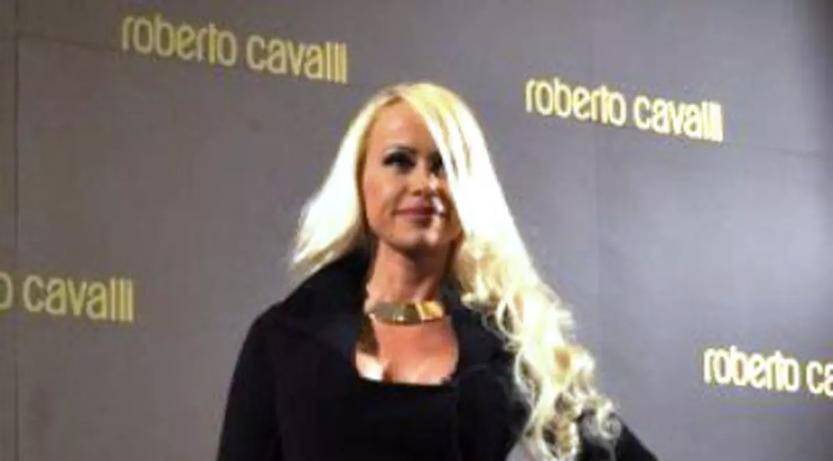 Anda Adam TRANŞEAZĂ lucrurile. Vezi ce spune despre RIVALITATEA cu Bianca Drăguşanu!