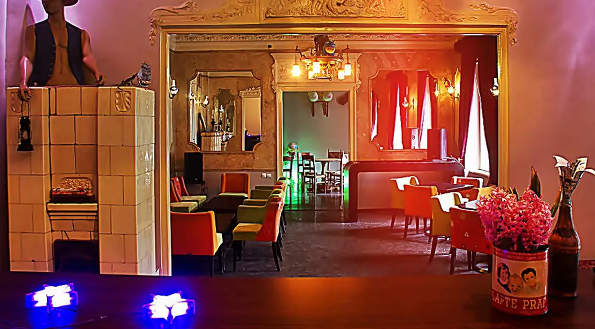 Moda "GARAGE SALE" prinde şi în România! Vezi unde şi când va avea loc următorul târg!