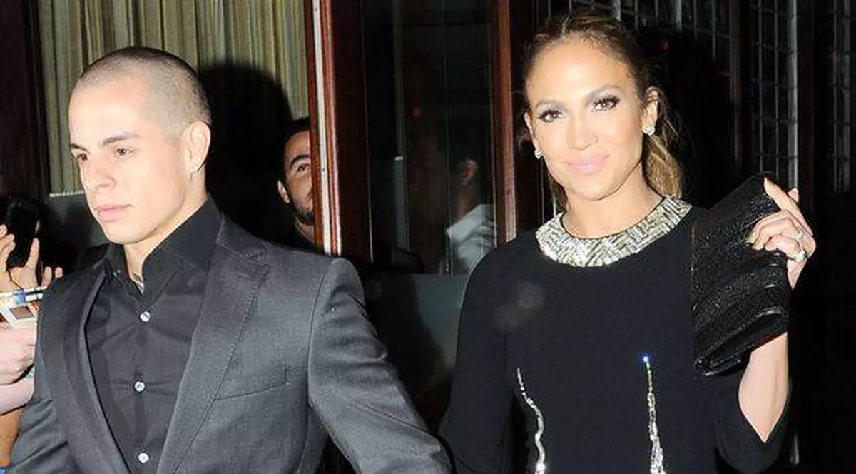 Jennifer Lopez, însărcinată cu iubitul de 25 de ani? VIDEO